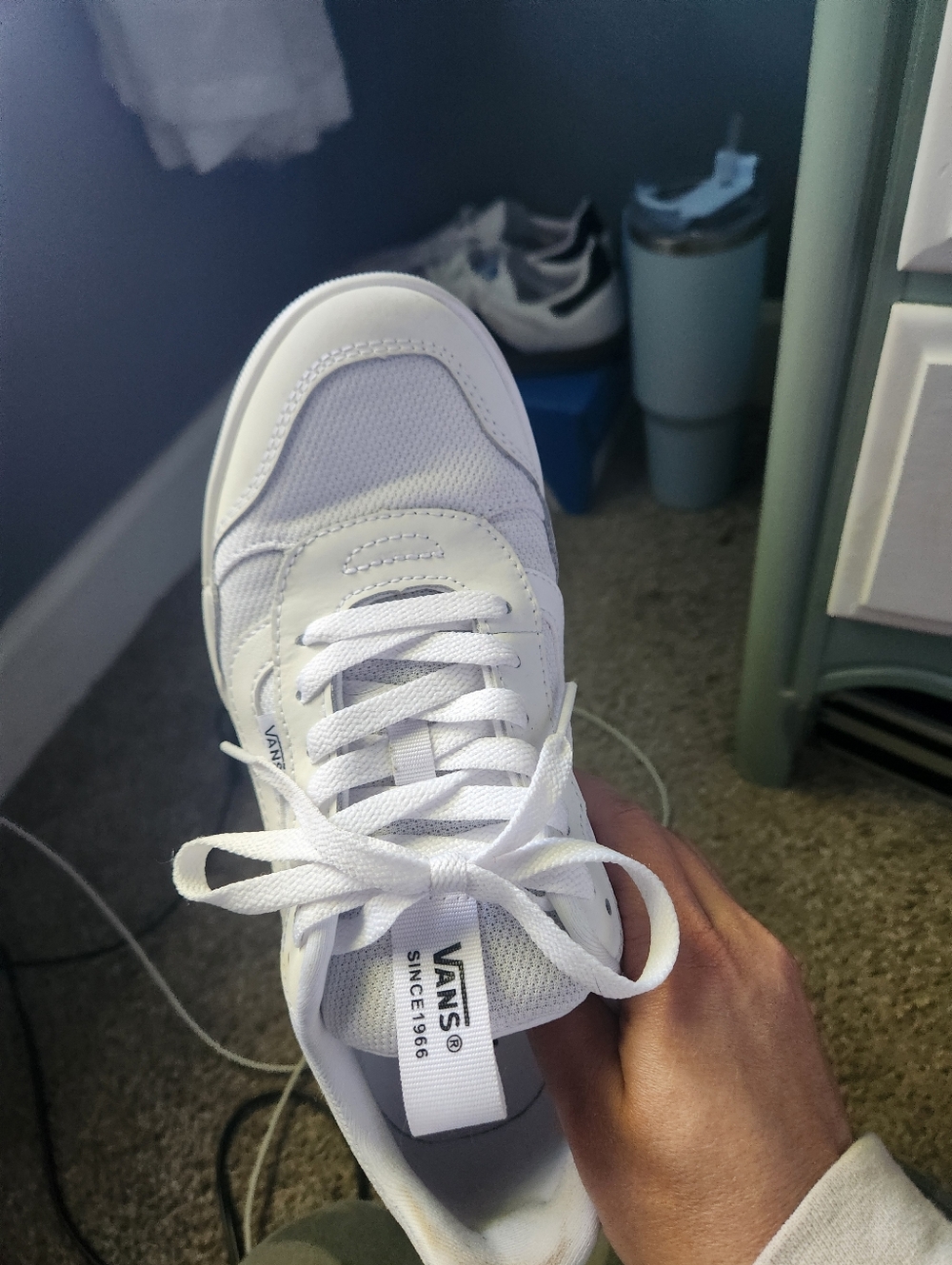 Womens Vans. - Picture 4 of 6
